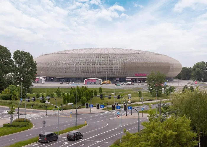 Solaris Park Tauron Arena By Renters Prestige * Cracovia