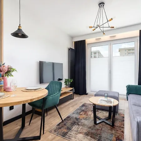 Solaris Park Tauron Arena By Renters Prestige Krakow